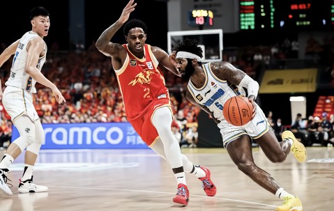 九游会体育 -清晨CBA季后赛传出新动向，密尔沃基雄鹿强势反弹，管理层表态：震撼外界，训练强度明显提升的简单介绍