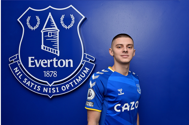 包含法联杯赛程吃紧，法兰克福赛前更衣室发声，令人意外，官宣口径保持一致的词条