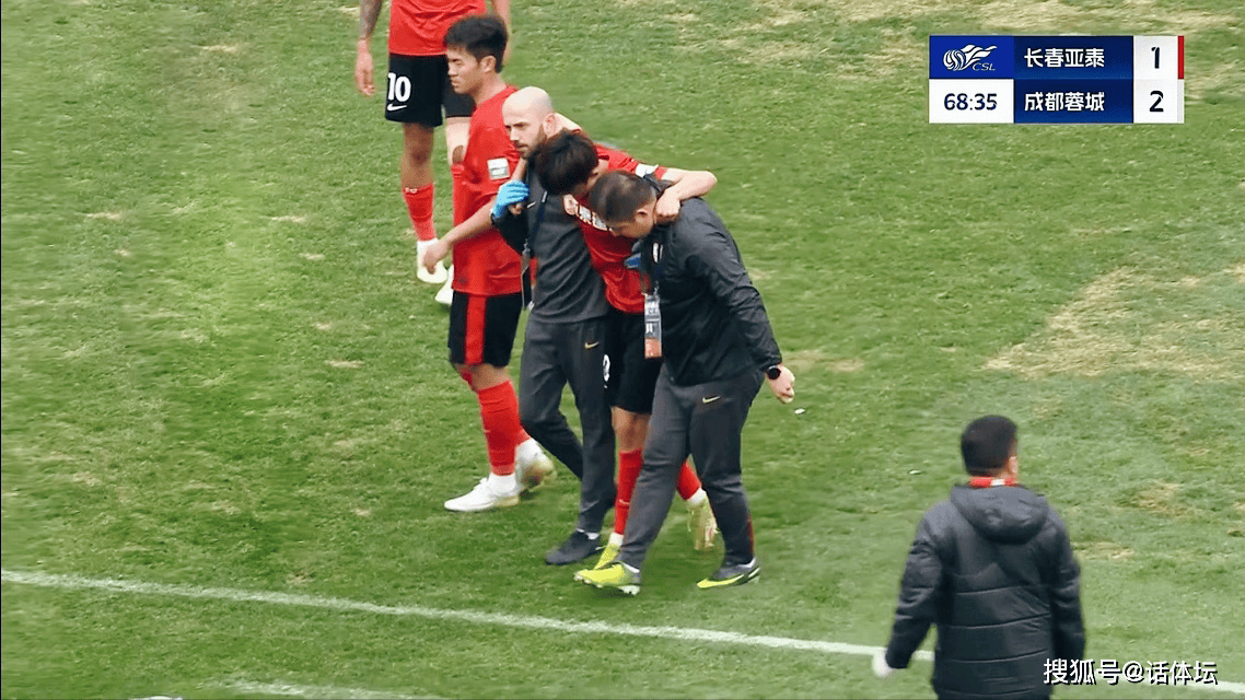 窗口期德甲焦点战；纽约尼克斯门线救险；引发热议；细节决定成败(波茨坦公告)