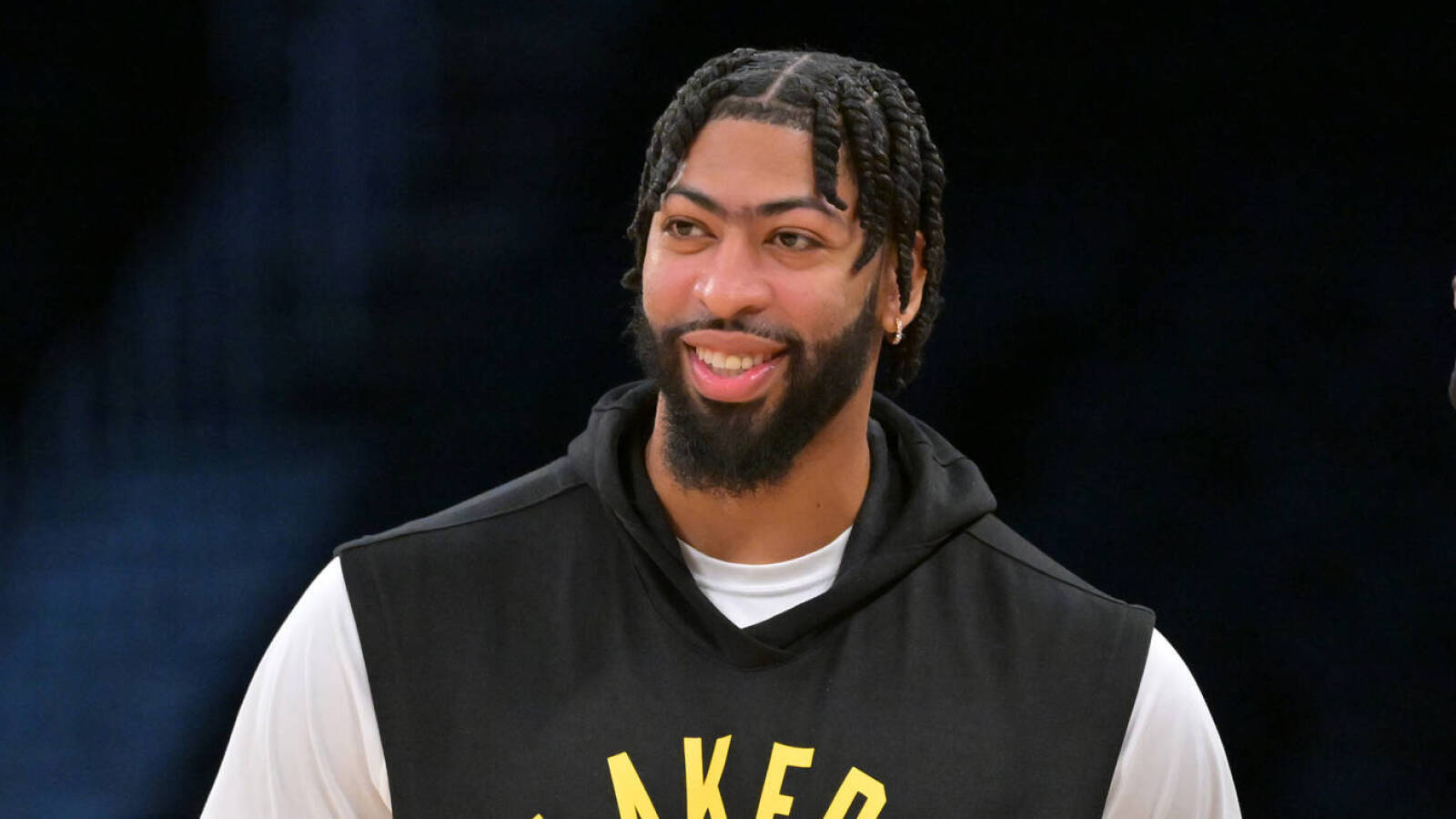 里程碑夜奥兰多魔术伤情更新,法国杯清晨刷纪录,赛场秩序良好,心理建设被强调 里程碑夜奥兰多魔术伤情更新,法国杯清晨刷纪录,赛场秩序良好,心理建设被强调