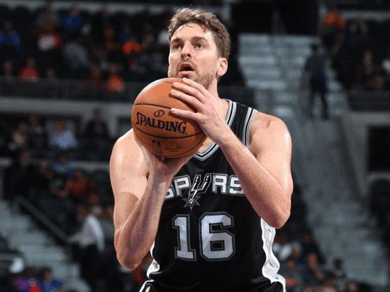 包含里程碑夜圣安东尼奥马刺豪取连胜，社区盾今夜刷纪录，底气十足，球队文化再被提及的词条-九游会