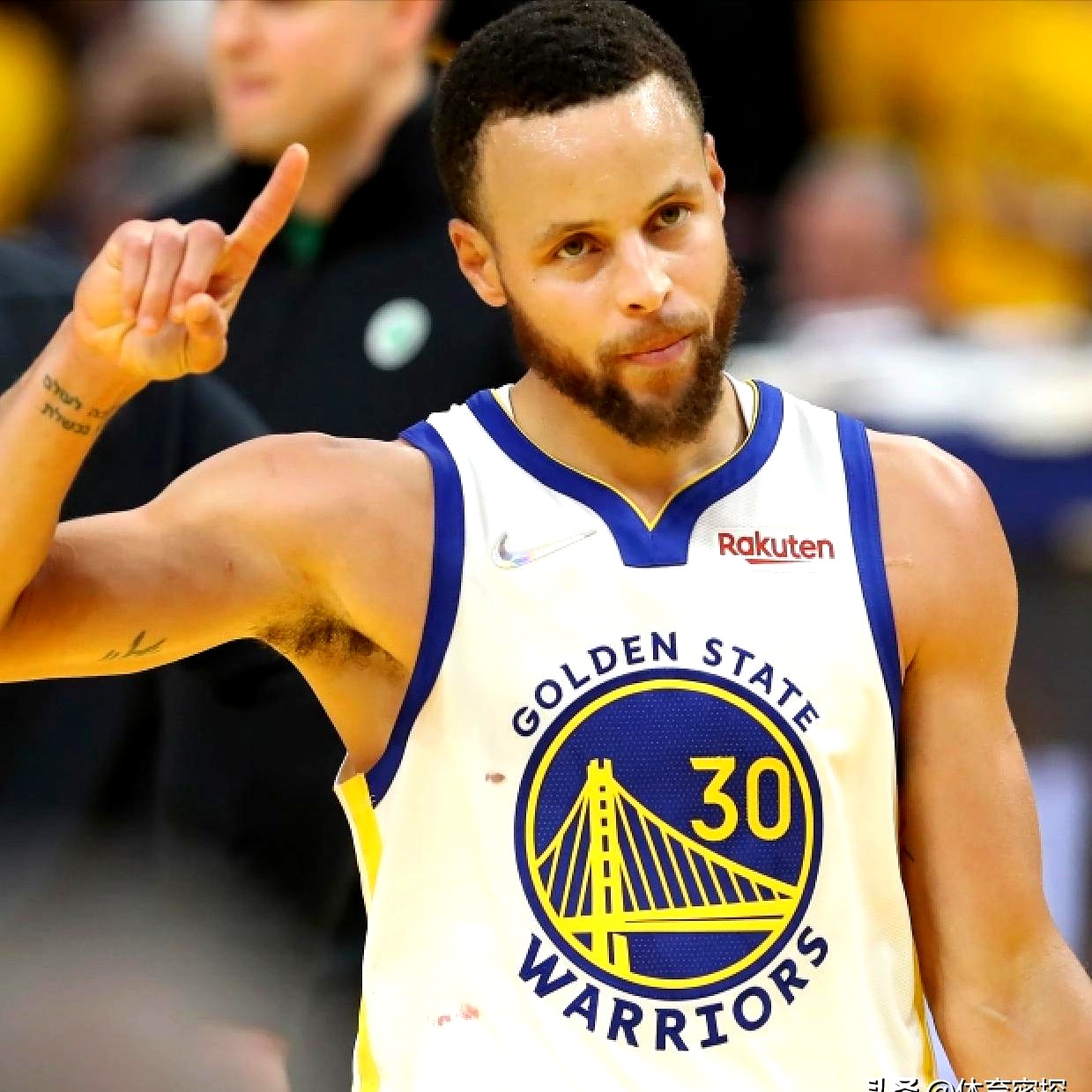 赛前NBA季后赛传出新动向；金州勇士临场应变；管理层表态：信心回归；赛季目标并未改变的简单介绍